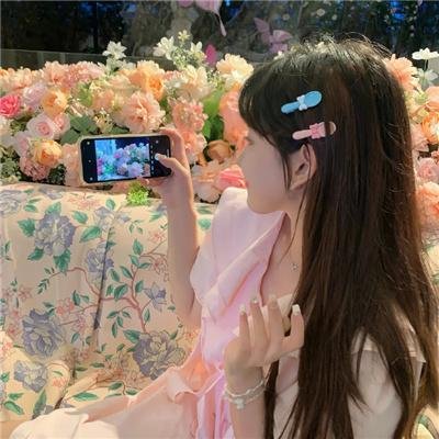 蓬勃发展